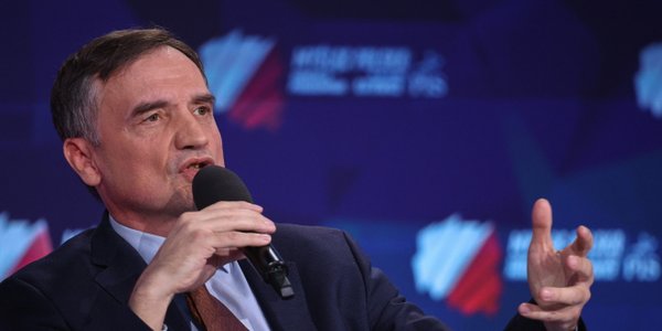 Michał Szułdrzyński: Niedoszłe męczeństwo Zbigniewa Ziobry. Budapeszt znów zaszkodzi PiS