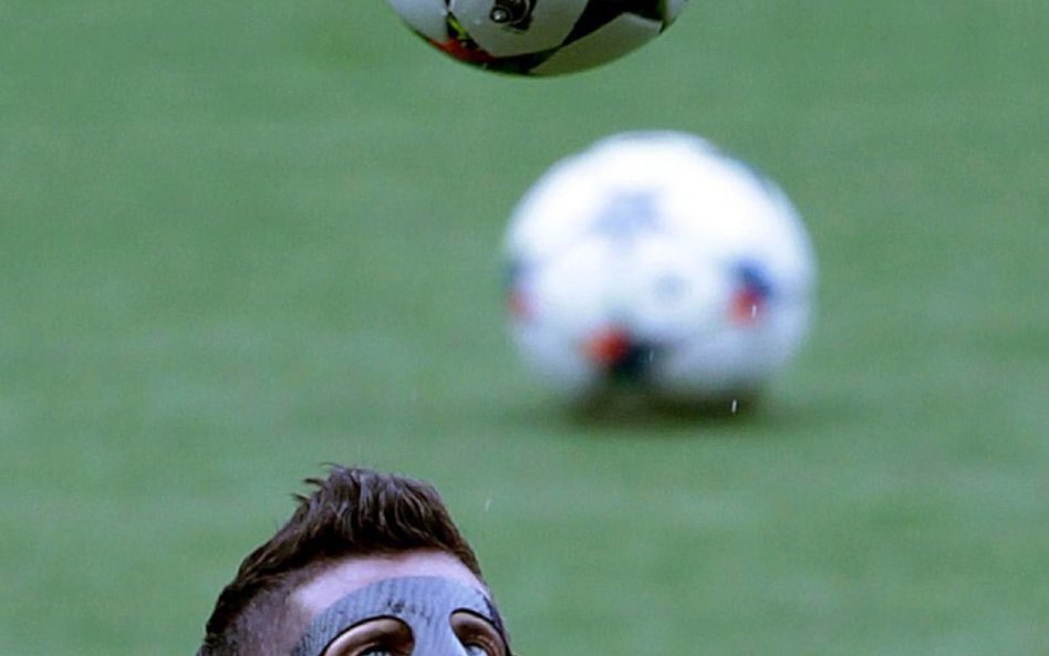 Robert Lewandowski podczas treningu na stadionie Camp Nou w Barcelonie.