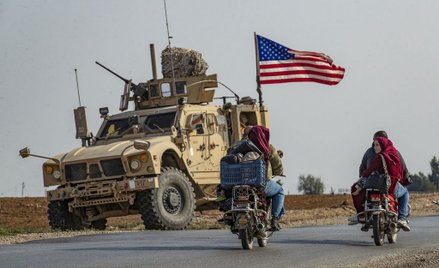 Pentagon: Nie pozwolimy odebrać Kurdom pól naftowych w Syrii