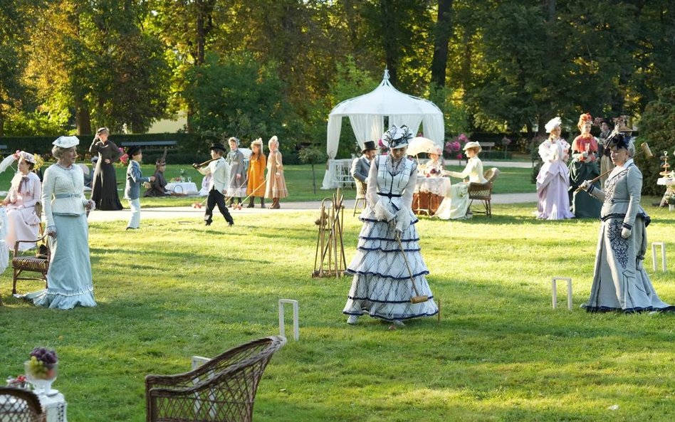 Ostatnie ujęcia realizowane w stolicy powstały w Łazienkach Królewskich