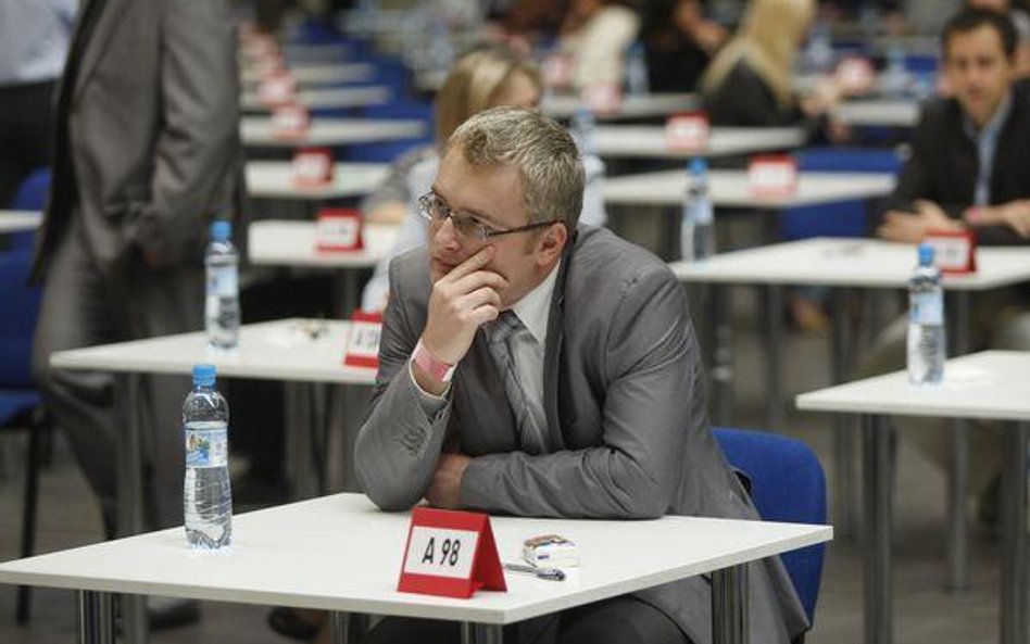 Obserwator zmonitoruje kolokwium