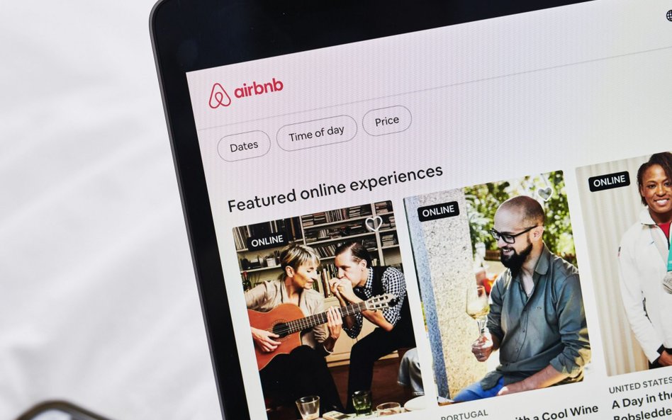 Pandemia koronawirusa wstrząsnęła Airbnb. Spółka idzie na giełdę