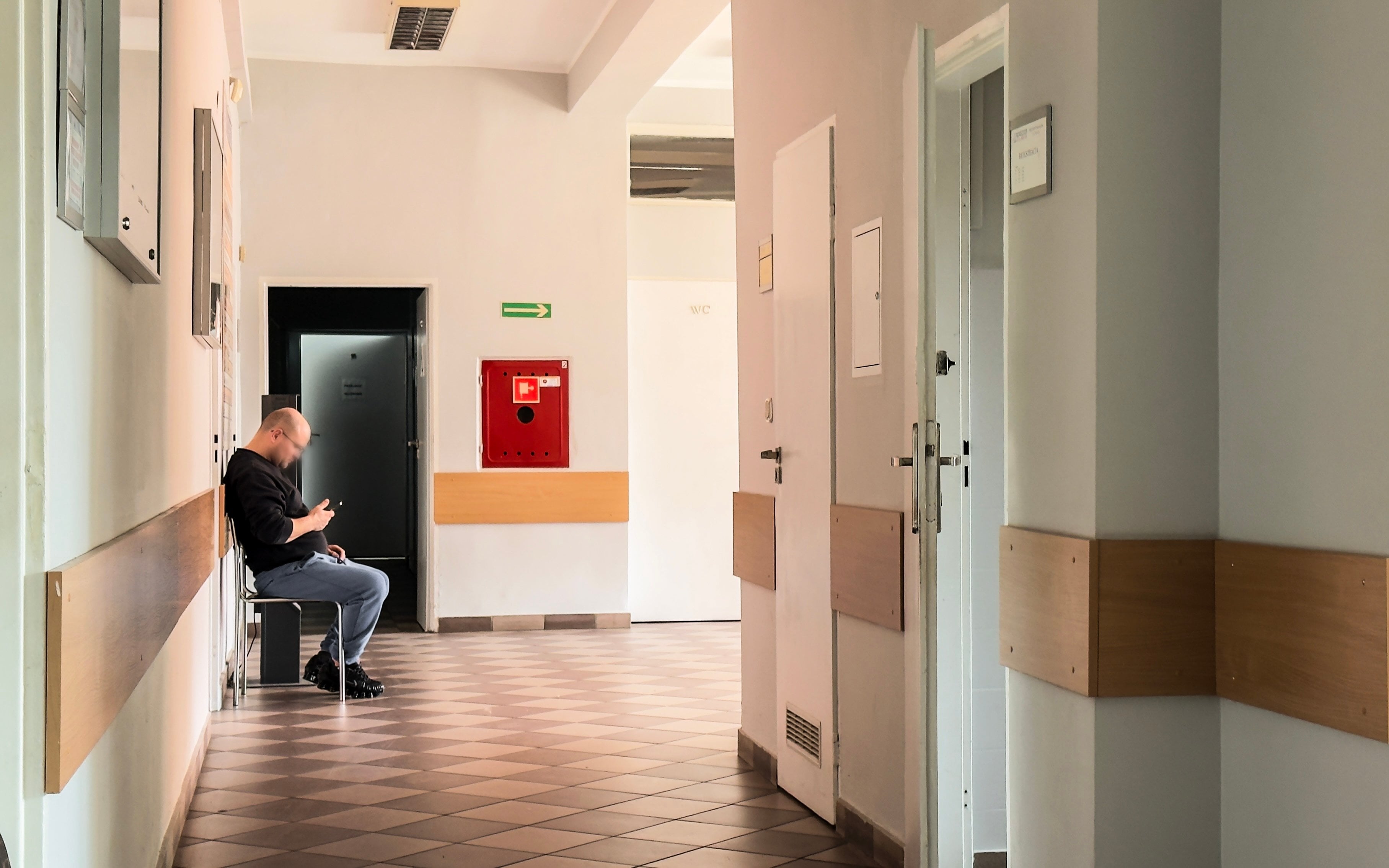 Zmniejsza się liczba uchodźców z Ukrainy korzystających z publicznej opieki zdrowotnej, informuje NFZ 2
