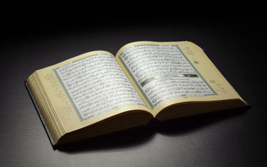 Australia: Neonazista pomylił Koran z Biblią