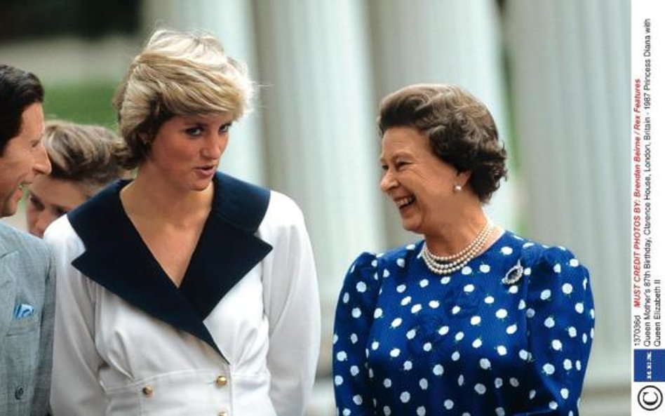 1987 r. Z księżną Dianą na urodzinach Królowej Matki, Clarence House, Londyn.