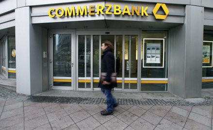 Commerzbank drożeje po trzęsieniu ziemi
