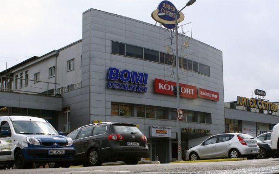 Bomi przejmuje Centrum Dystrybucję