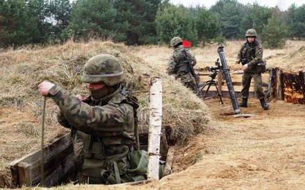 Żołnierze ćwiczą m.in. odpieranie ataku dywersantów