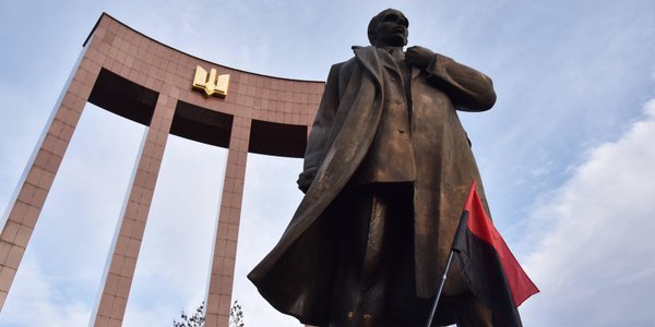 Prof. Hryciuk: Ukrainian historians mythologise OUN and UPA role in Volhynia massacre