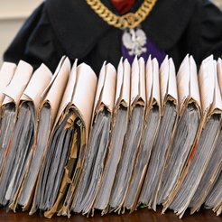 Czy to sędziowie mogliby lepiej zorganizować swoją pracę, czy może raczej praca sędziów mogłaby być 