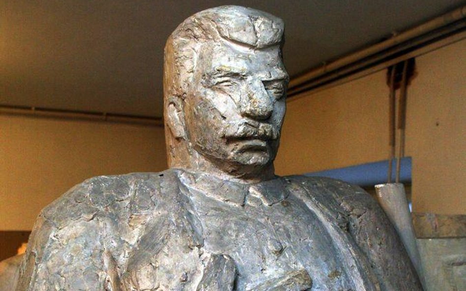 Józef Stalin. Rzeźba autorstwa Xawerego Dunikowskiego