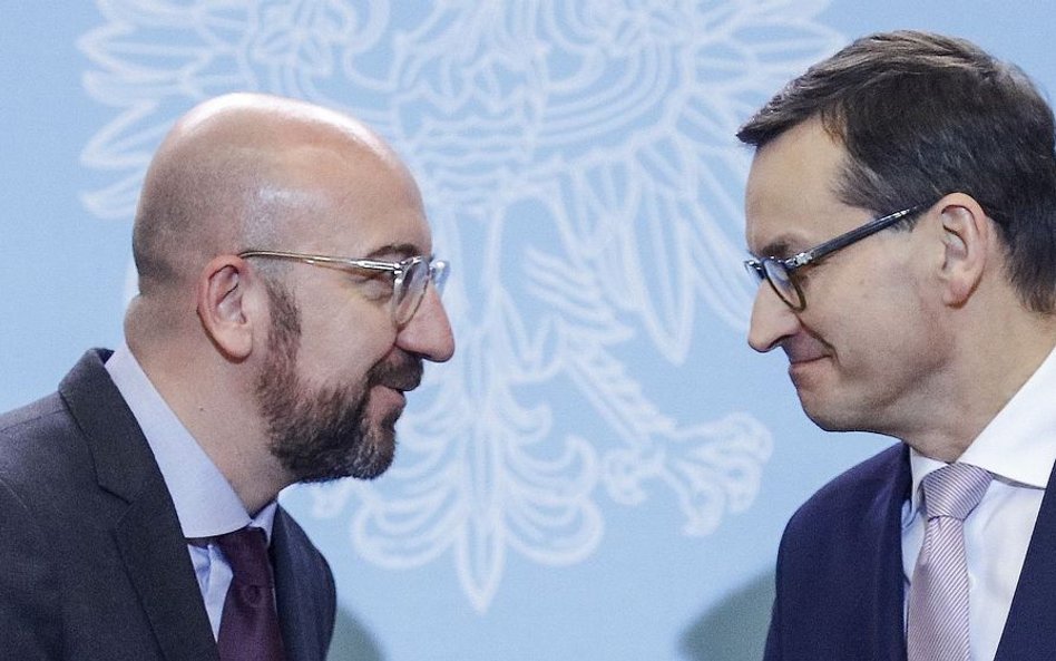 Mechanizm osłabił w ramach negocjacji budżetowych Charles Michel, przewodniczący Rady Europejskiej. 