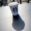 Starbucks odnotował pierwszy od prawie półtora roku kwartał wzrostu sprzedaży