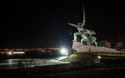 Pomnik "Żołnierz i marynarz" w Sewastopolu