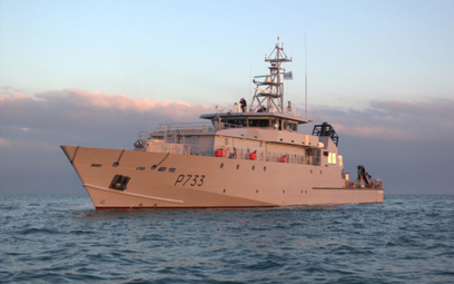 Jeden z trzech patrolowców typu La Confiance o długości 61 m, zbudowany przez stocznię Socarenam dla