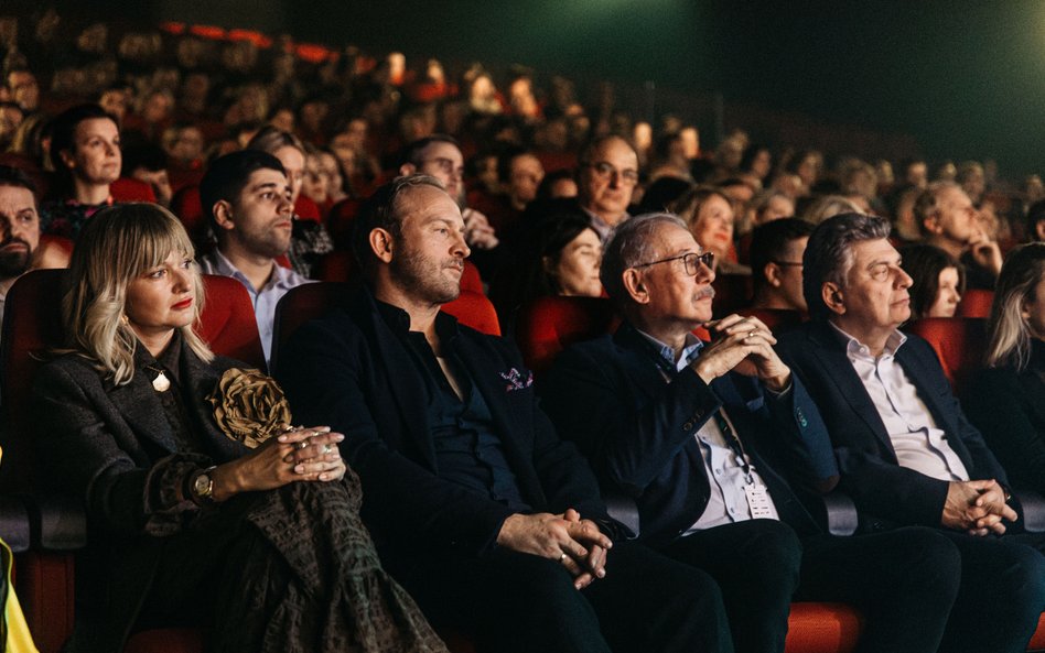 Hollywood w Polsce!  Twórcy największych światowych produkcji, m. in. "Mandalorian", "Z Archiwum X" i "Doktor Who" wybiorą Najlepszy Polski Serial Roku 2025!