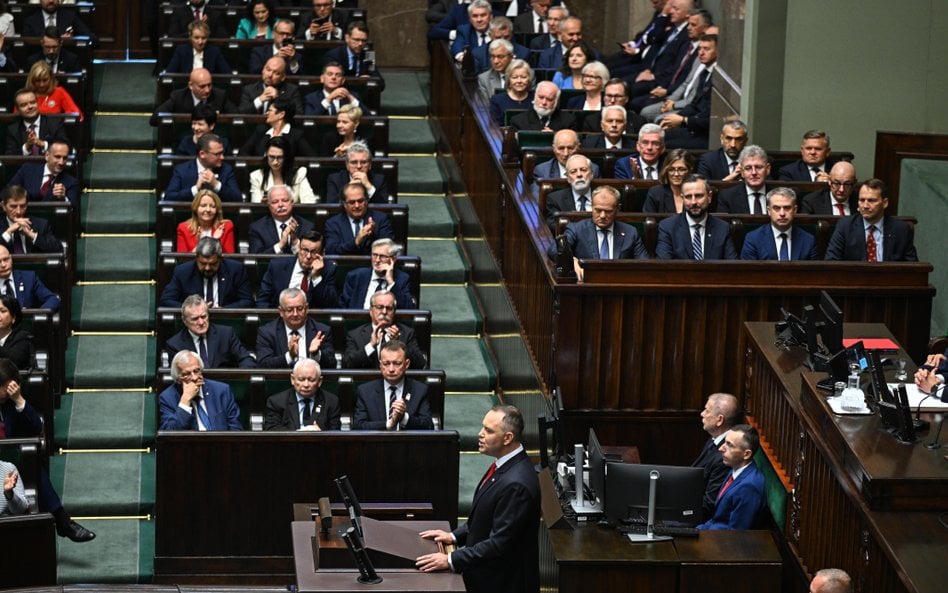 Prezydenckie propozycje zakładają m.in. podniesienie z 10 proc. do 20 proc. dodatkowego zobowiązania
