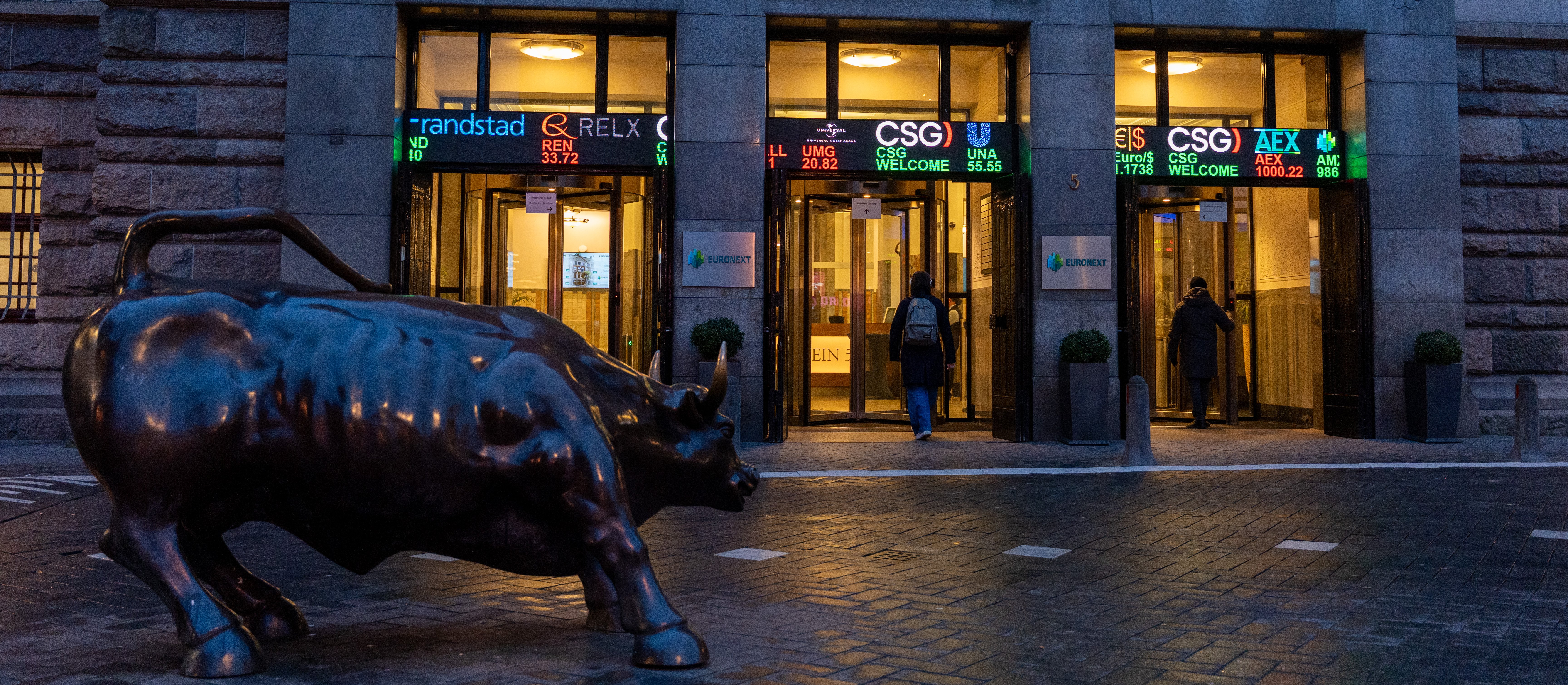 Akcje CSG zyskiwały 28 procent