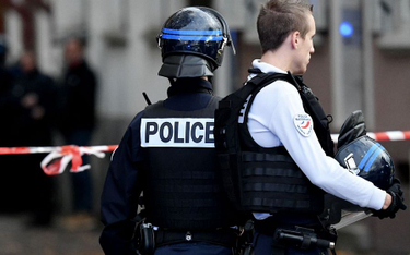 Francja: Brutalne zabójstwo księdza oskarżonego o molestowanie