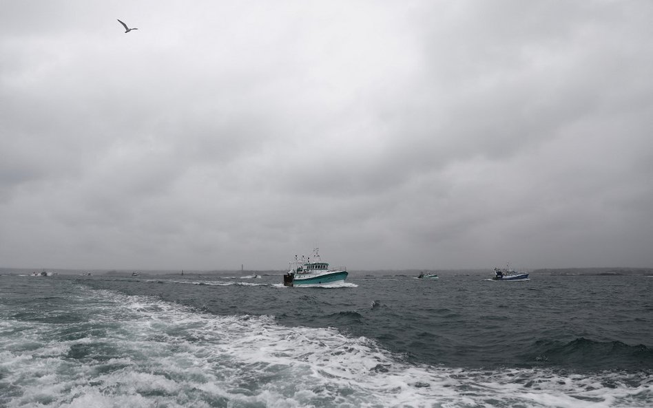 Jersey: Wielka Brytania odwołuje okręty wojenne