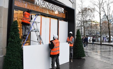Protesty we Francji. 89 tys. policjantów w gotowości