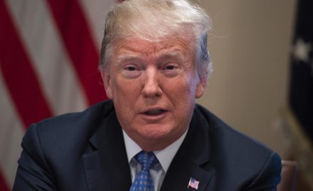 Trump znów ostro gra cłami przeciw Chinom