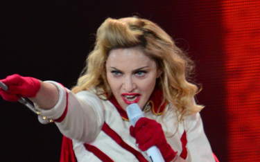 Madonna pokazuje „f*cka” Putinowi