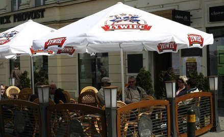 Nie chcesz proponować etatu, wypożycz od agencji czasownika