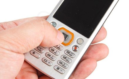 Telefon na kartę: usługi pre-paid mają być korzystniejsze