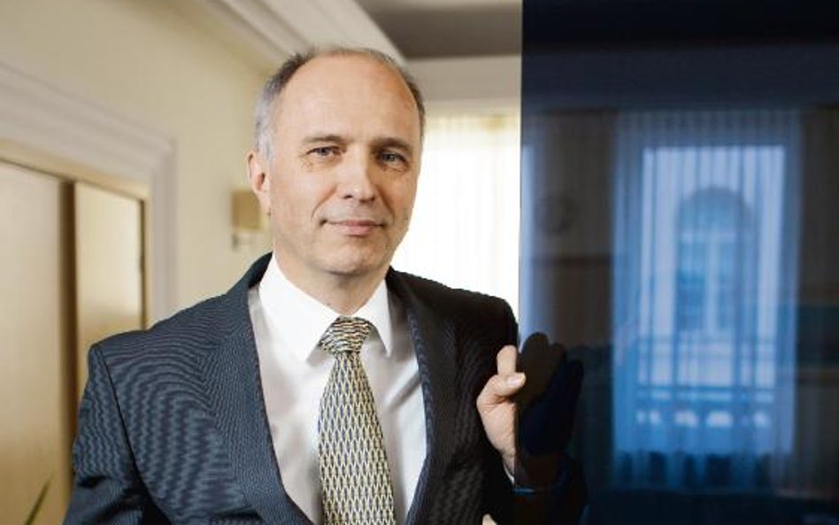 KNF, kierowana przez Andrzeja Jakubiaka, nie chce dopuścić do problemów płynnościowych w funduszach.