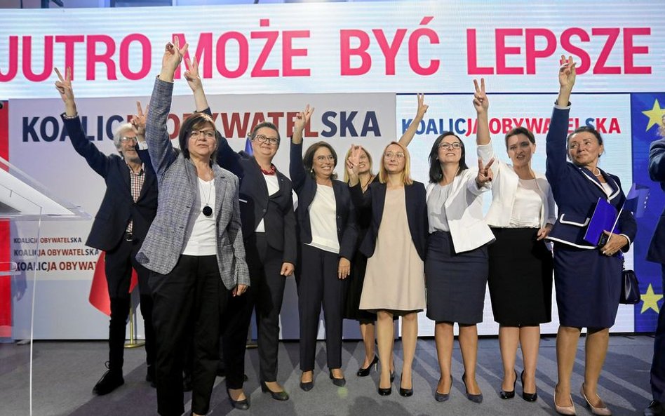 Partyjne hasła mają przykuwać uwagę wyborców