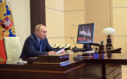 Putin rozmawiał z Macronem. "Zachód zignorował rosyjskie obawy"