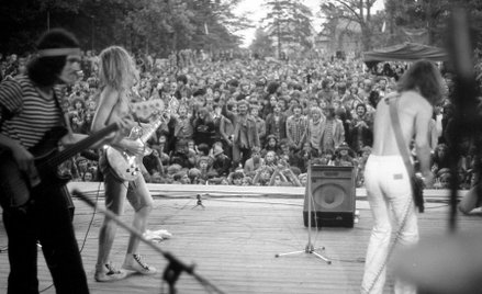 TSA w 1981 r. oraz fani, którzy byli świadkami zwycięstwa zespołu w Jarocinie