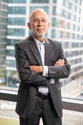 Wiesław Rozłucki, pierwszy prezes GPW w latach  1991–2006