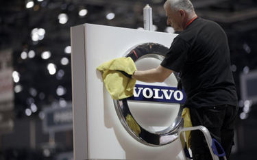 Premiery i cła zmniejszyły zysk Volvo