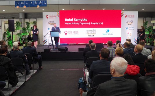 Prezes POT Rafał Szmytke mówił podczas otwarcia, jak turystyka ucierpiała w pandemii