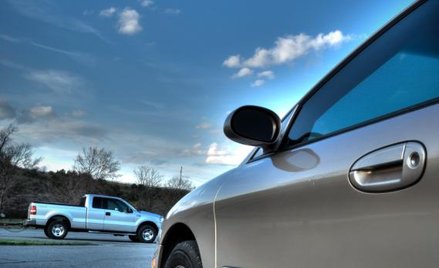 Opłatę rejestracyjną można rozliczyć w kosztach