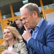 Donald Tusk z żoną po zagłosowaniu w wyborach samorządowych