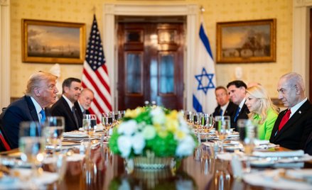 Ostatnio, podczas trzeciej wizyty w ciągu ledwie sześciu miesięcy, Donald Trump przyjmował izraelski
