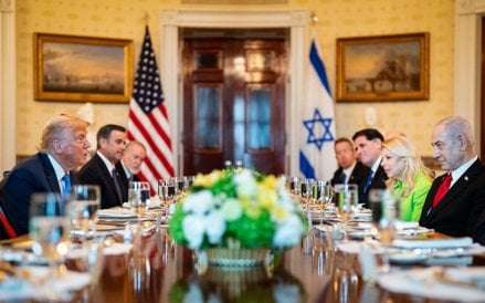 Ostatnio, podczas trzeciej wizyty w ciągu ledwie sześciu miesięcy, Donald Trump przyjmował izraelski