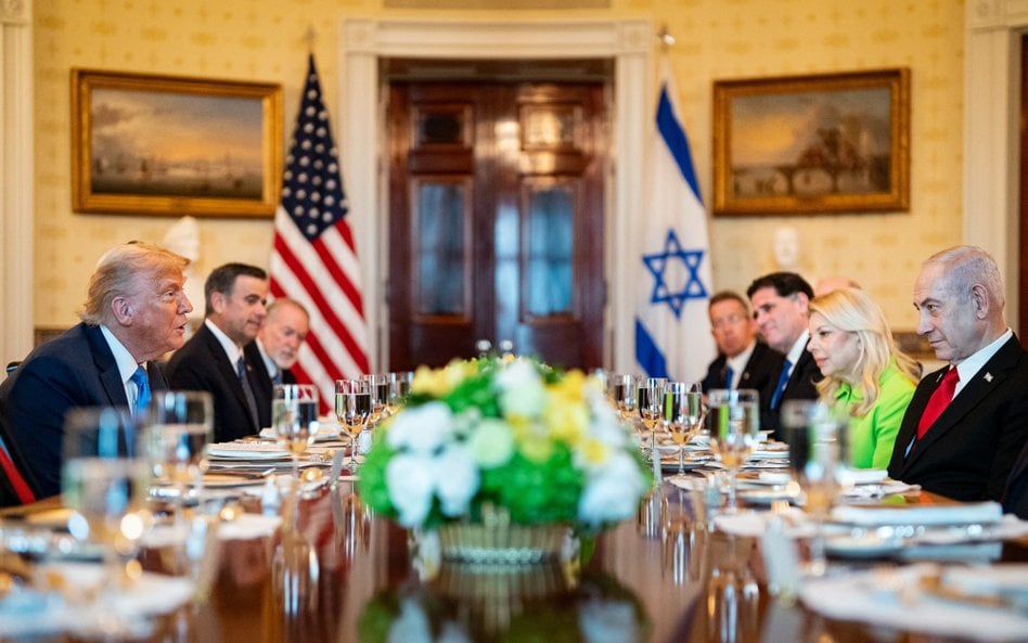 Ostatnio, podczas trzeciej wizyty w ciągu ledwie sześciu miesięcy, Donald Trump przyjmował izraelski