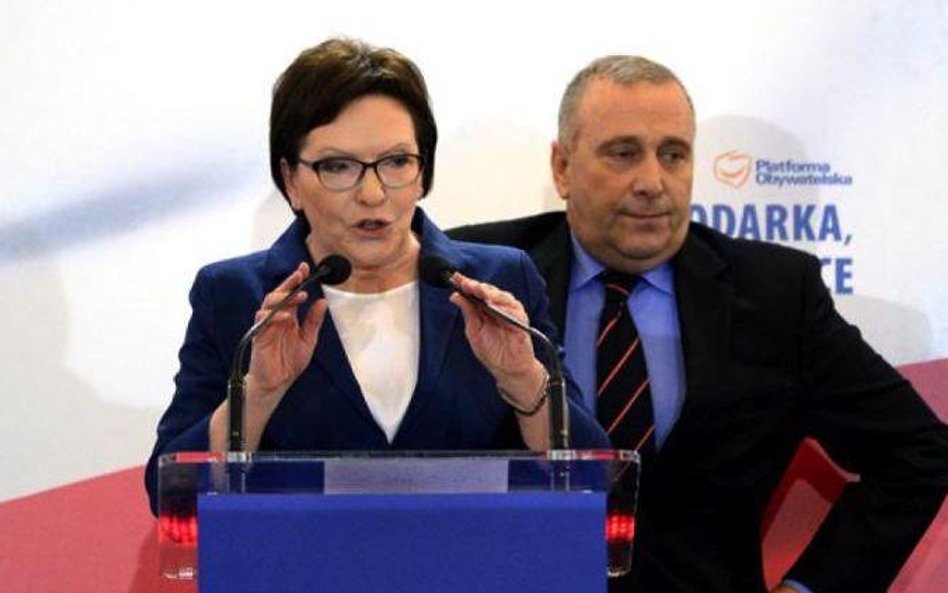 Ewa Kopacz rok temu wzięła Grzegorza Schetynę do rządu