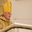 Abp Hoser: Inscenizowany protest w Sejmie