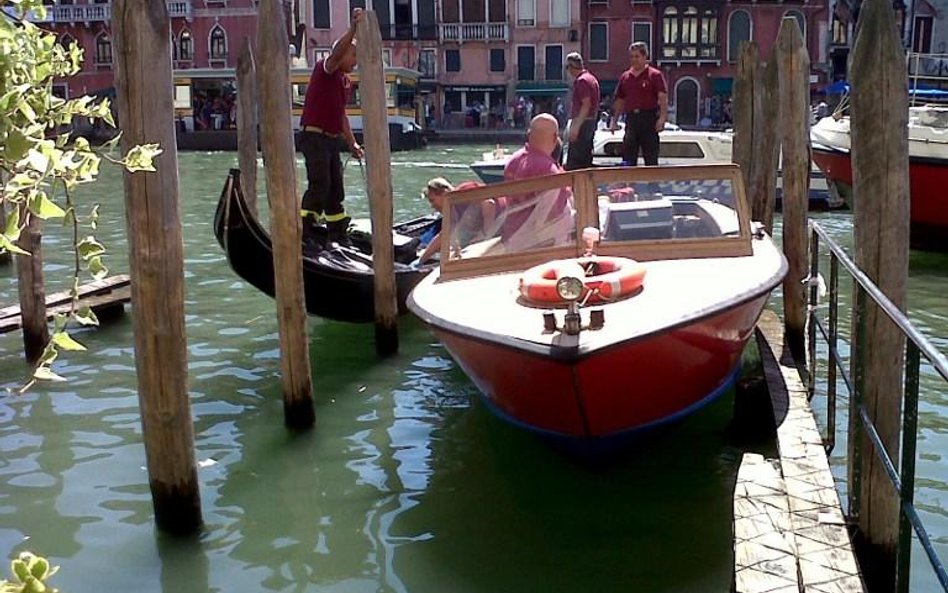 Ruch na Canal Grande pod kontrolą