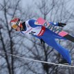 Paweł Wąsek podczas zawodów Pucharu Świata w skokach narciarskich w Wiśle
