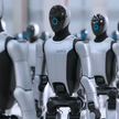 Chiny stawiają na najbardziej zaawansowane roboty humanoidalne. Na zdjęciu: humanoidy Walker S2