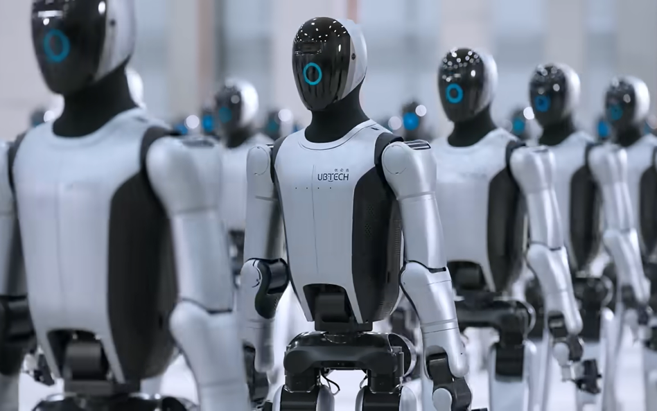 Chiny stawiają na najbardziej zaawansowane roboty humanoidalne. Na zdjęciu: humanoidy Walker S2