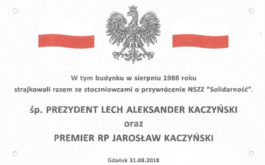 Sprawa tablicy. "Skromny Kaczyński. Wałęsa z nazwą lotniska"