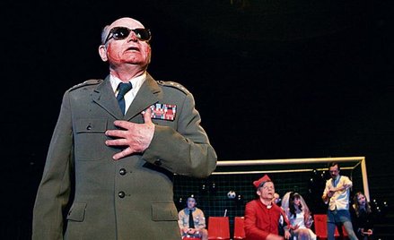 Paweł Demirski „Był sobie Polak, Polak, Polak i diabeł”, reżyseria Monika Strzępka, Teatr Dramatyczn