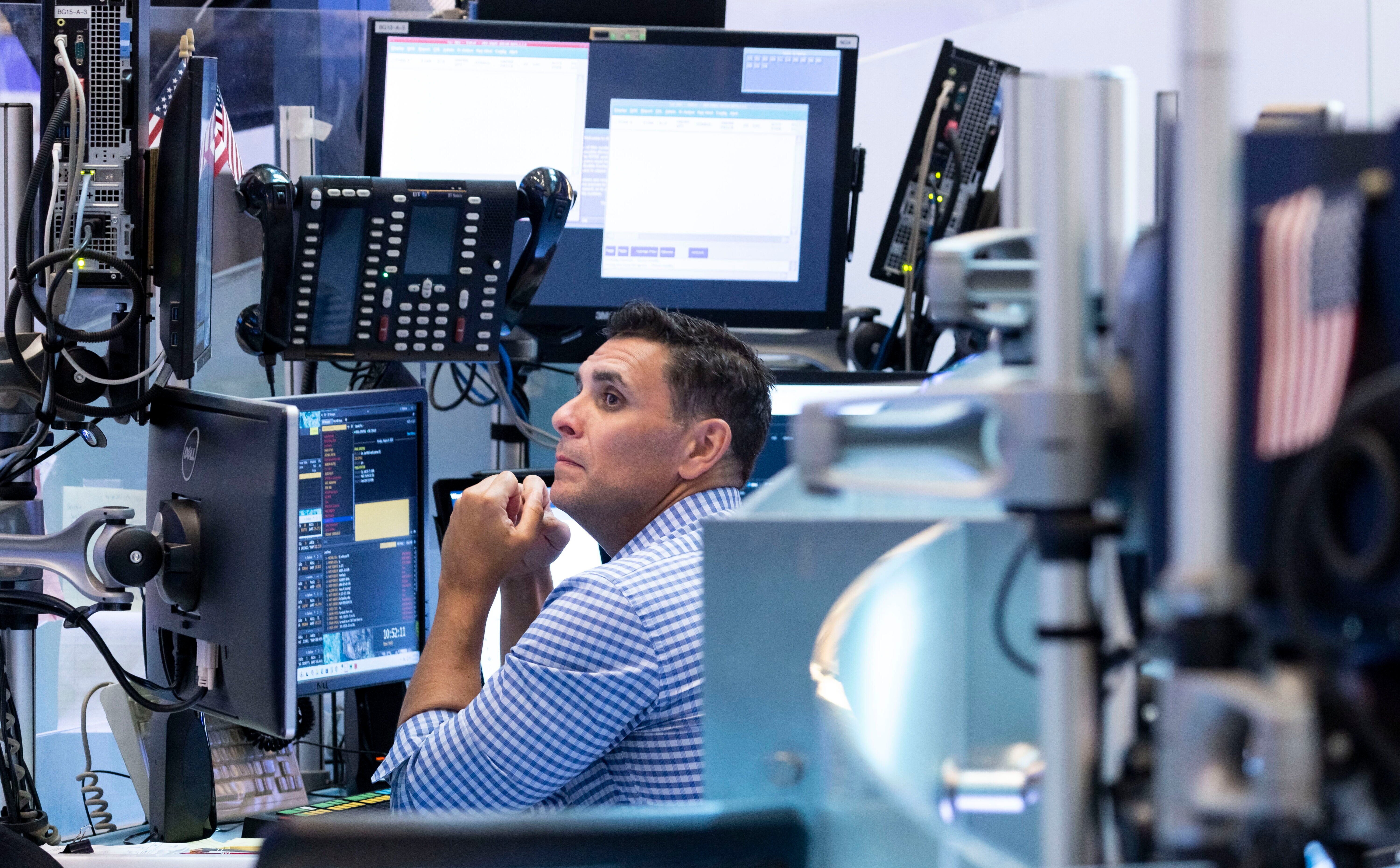 Światowe giełdy rosną, a Polska obserwuje Nawrockiego